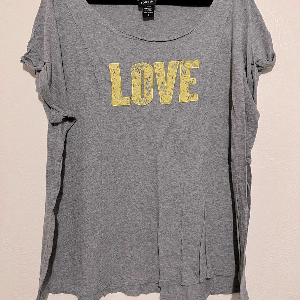 Torrid Love tee